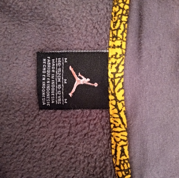 Jordan Button up Hoodie - Picture 3 of 8
